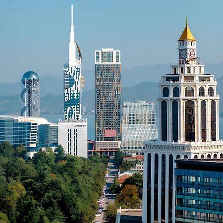 Orbi City Sea View Aparthotel Batumi Exterior foto